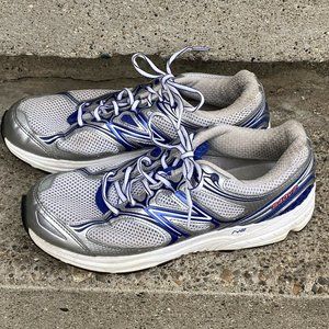 New Balance 840V2 W840WB2 Women's Size 10 Silver & White Running Shoes *READ